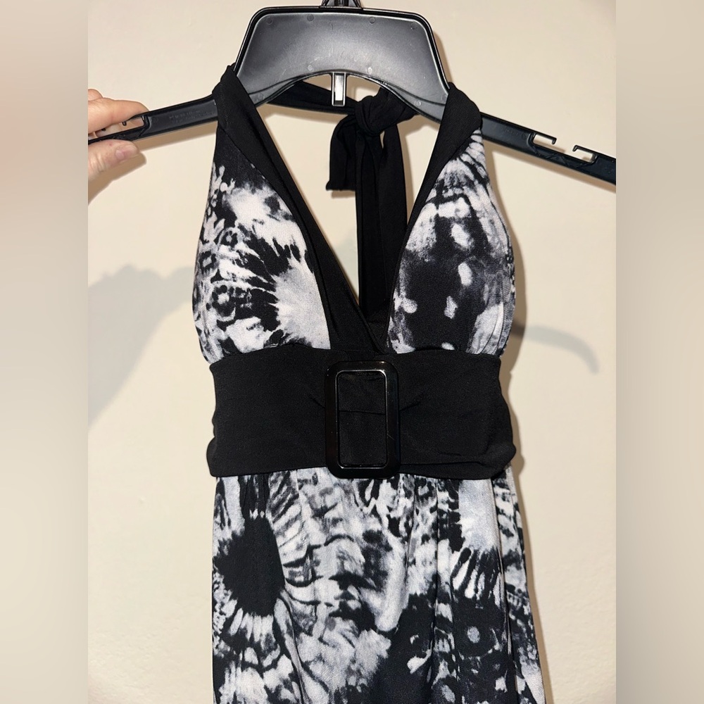 Vintage Y2K black & white tie dye halter top